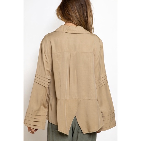 POL Olive Pleated Wide Long Sleeve Button Down Shirt - Picture 8 of 9